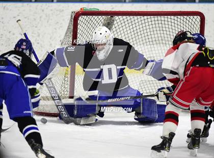 Thumbnail 3 in Darien @ Fairfield Warde/Ludlowe photogallery.