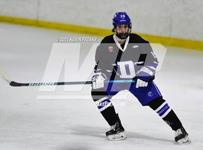Thumbnail 2 in Darien @ Fairfield Warde/Ludlowe photogallery.
