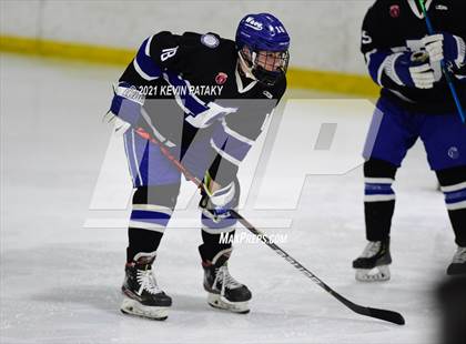 Thumbnail 3 in Darien @ Fairfield Warde/Ludlowe photogallery.