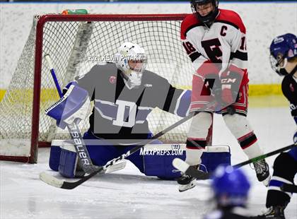 Thumbnail 2 in Darien @ Fairfield Warde/Ludlowe photogallery.