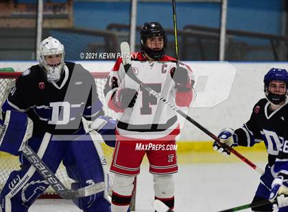 Thumbnail 3 in Darien @ Fairfield Warde/Ludlowe photogallery.
