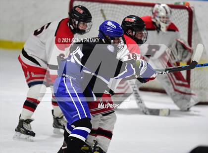 Thumbnail 2 in Darien @ Fairfield Warde/Ludlowe photogallery.