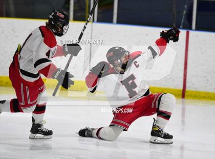 Thumbnail 1 in Darien @ Fairfield Warde/Ludlowe photogallery.