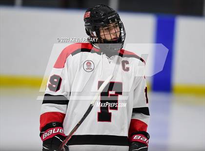 Thumbnail 1 in Darien @ Fairfield Warde/Ludlowe photogallery.