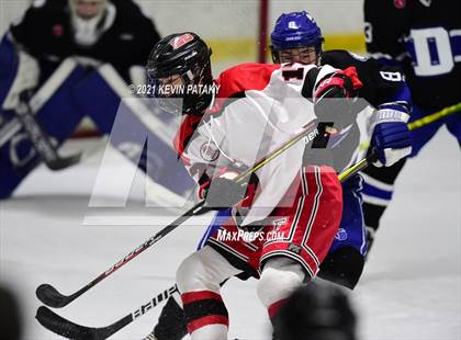 Thumbnail 1 in Darien @ Fairfield Warde/Ludlowe photogallery.