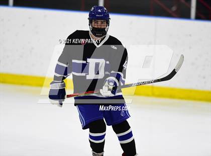 Thumbnail 2 in Darien @ Fairfield Warde/Ludlowe photogallery.