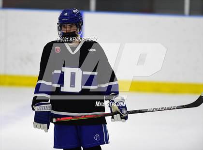 Thumbnail 1 in Darien @ Fairfield Warde/Ludlowe photogallery.