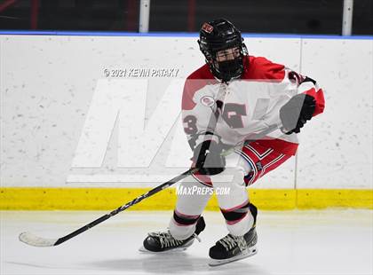 Thumbnail 3 in Darien @ Fairfield Warde/Ludlowe photogallery.