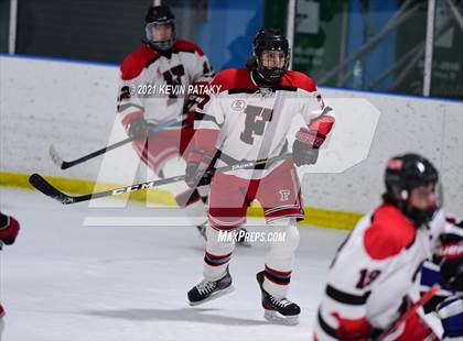 Thumbnail 1 in Darien @ Fairfield Warde/Ludlowe photogallery.