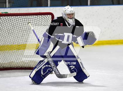 Thumbnail 2 in Darien @ Fairfield Warde/Ludlowe photogallery.