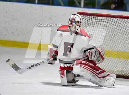 Thumbnail 1 in Darien @ Fairfield Warde/Ludlowe photogallery.