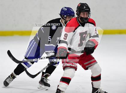 Thumbnail 1 in Darien @ Fairfield Warde/Ludlowe photogallery.