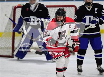 Thumbnail 1 in Darien @ Fairfield Warde/Ludlowe photogallery.