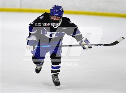 Thumbnail 1 in Darien @ Fairfield Warde/Ludlowe photogallery.
