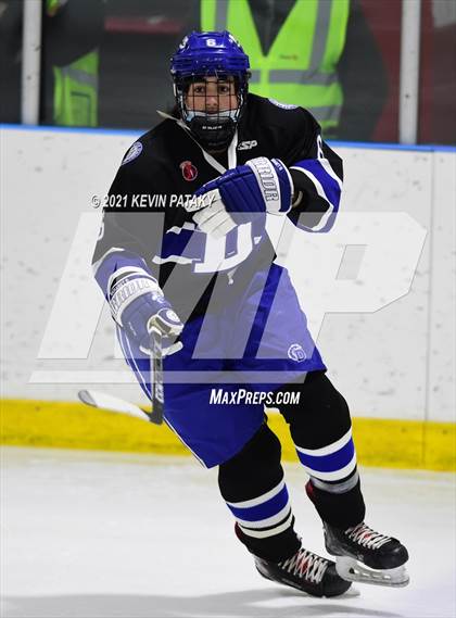 Thumbnail 2 in Darien @ Fairfield Warde/Ludlowe photogallery.