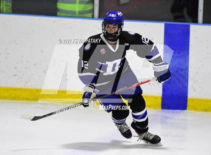 Thumbnail 3 in Darien @ Fairfield Warde/Ludlowe photogallery.