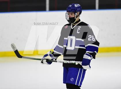 Thumbnail 1 in Darien @ Fairfield Warde/Ludlowe photogallery.