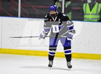 Thumbnail 1 in Darien @ Fairfield Warde/Ludlowe photogallery.