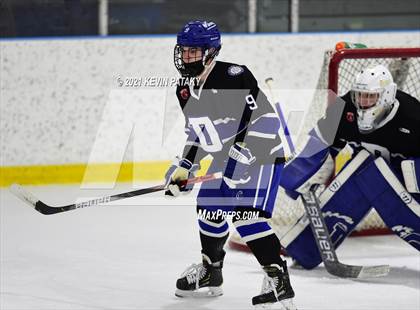 Thumbnail 2 in Darien @ Fairfield Warde/Ludlowe photogallery.