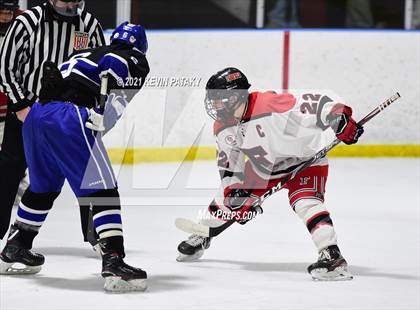 Thumbnail 3 in Darien @ Fairfield Warde/Ludlowe photogallery.