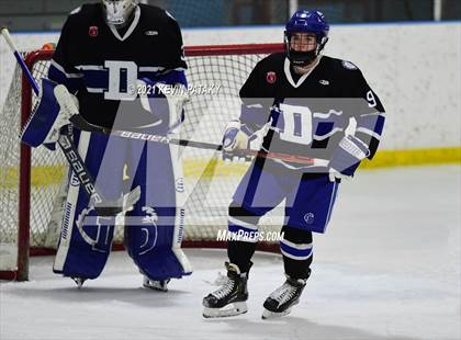 Thumbnail 3 in Darien @ Fairfield Warde/Ludlowe photogallery.