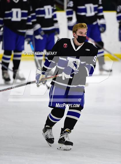 Thumbnail 2 in Darien @ Fairfield Warde/Ludlowe photogallery.