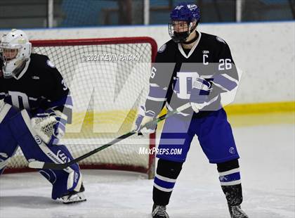 Thumbnail 3 in Darien @ Fairfield Warde/Ludlowe photogallery.