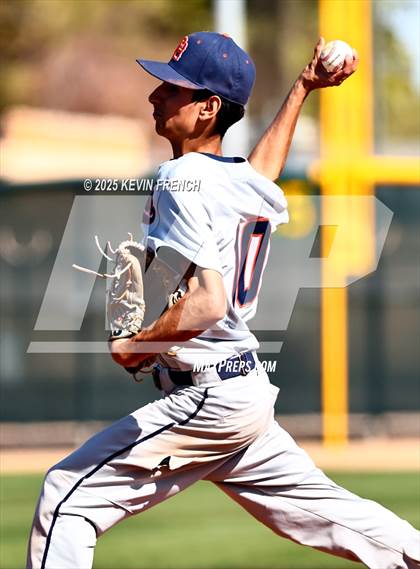 Thumbnail 1 in Skyline vs. Poston Butte photogallery.