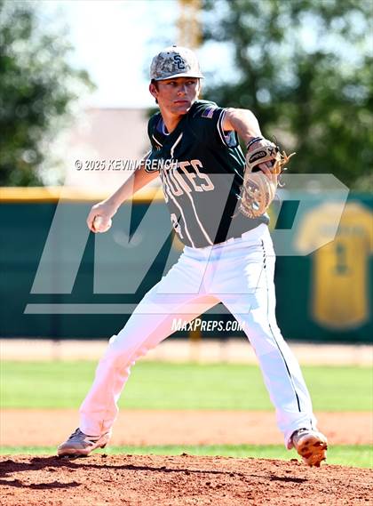 Thumbnail 1 in Skyline vs. Poston Butte photogallery.