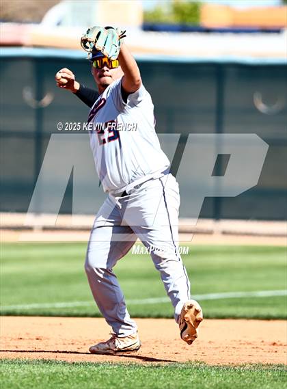 Thumbnail 1 in Skyline vs. Poston Butte photogallery.