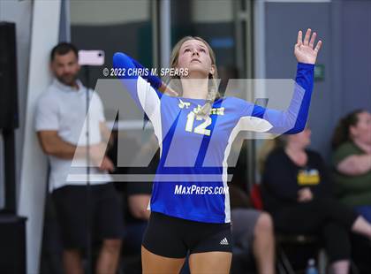 Thumbnail 1 in Indian Rocks Christian vs. St. John Lutheran photogallery.