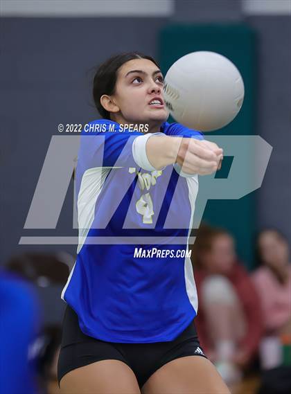 Thumbnail 1 in Indian Rocks Christian vs. St. John Lutheran photogallery.