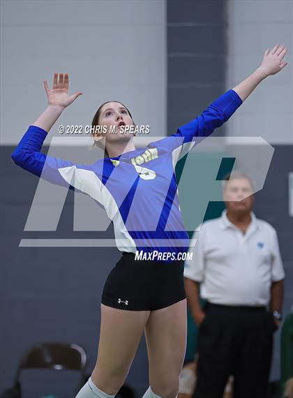 Thumbnail 2 in Indian Rocks Christian vs. St. John Lutheran photogallery.