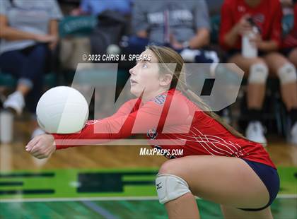 Thumbnail 2 in Indian Rocks Christian vs. St. John Lutheran photogallery.