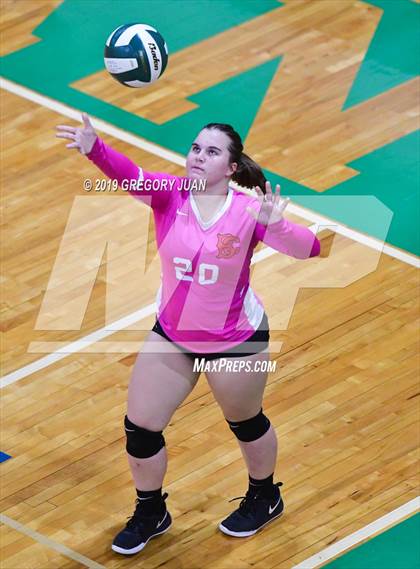 Thumbnail 3 in Belle Chasse vs Warren Easton (Newman Tournament) photogallery.