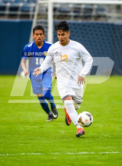 Thumbnail 3 in San Pasqual vs. Patrick Henry photogallery.