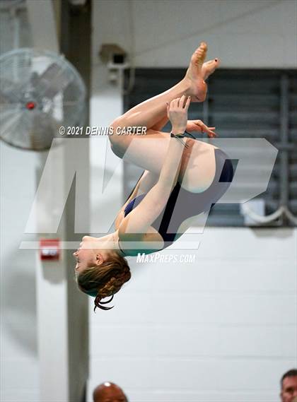 Thumbnail 3 in Duals (Girls) photogallery.