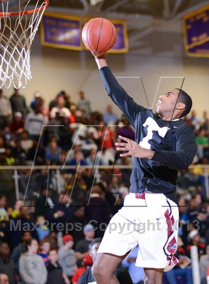 Thumbnail 2 in Trinity Christian vs. Hammond (HighSchoolOT.com Holiday Invitational) photogallery.