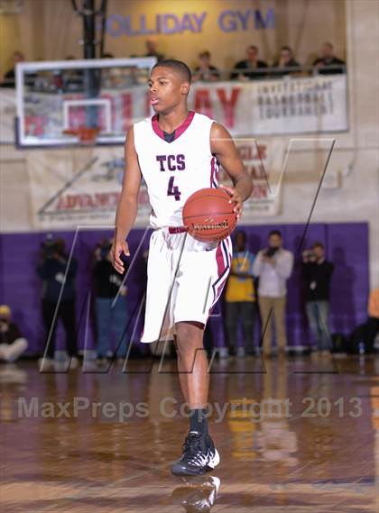 Thumbnail 3 in Trinity Christian vs. Hammond (HighSchoolOT.com Holiday Invitational) photogallery.