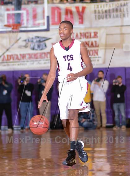 Thumbnail 3 in Trinity Christian vs. Hammond (HighSchoolOT.com Holiday Invitational) photogallery.