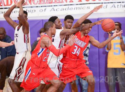 Thumbnail 1 in Trinity Christian vs. Hammond (HighSchoolOT.com Holiday Invitational) photogallery.