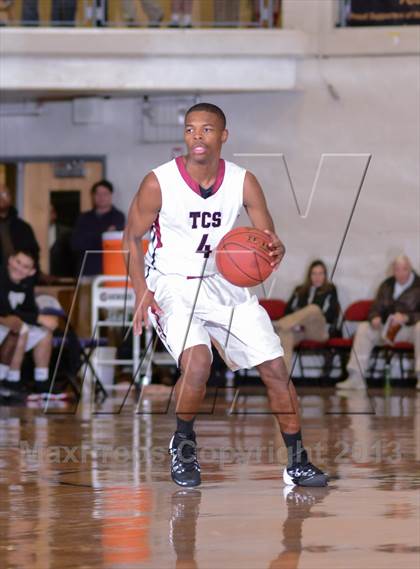 Thumbnail 3 in Trinity Christian vs. Hammond (HighSchoolOT.com Holiday Invitational) photogallery.