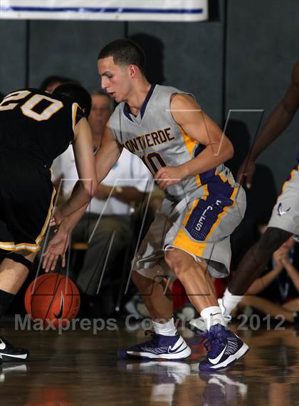 Thumbnail 3 in Montverde Academy vs. Bishop Verot (City of Palms Classic) photogallery.