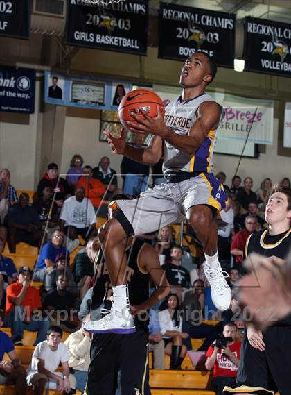 Thumbnail 3 in Montverde Academy vs. Bishop Verot (City of Palms Classic) photogallery.