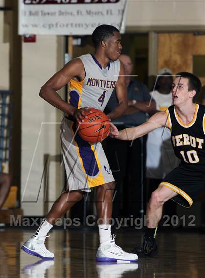 Thumbnail 3 in Montverde Academy vs. Bishop Verot (City of Palms Classic) photogallery.