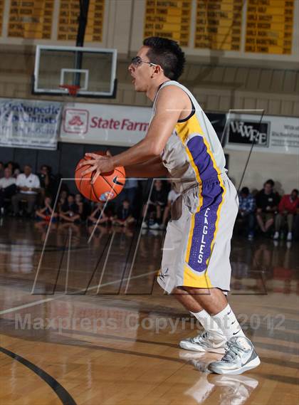 Thumbnail 2 in Montverde Academy vs. Bishop Verot (City of Palms Classic) photogallery.