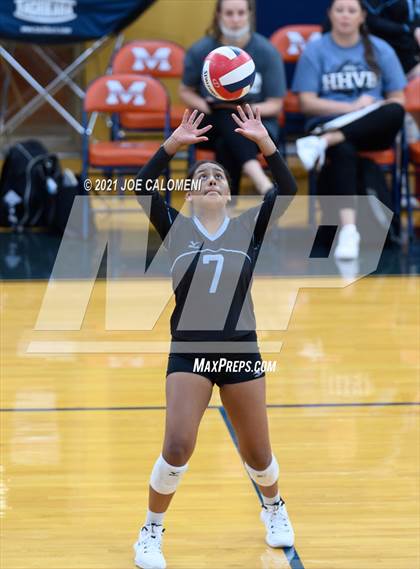 Thumbnail 3 in Harlan vs Lee (NEISD Volleyball Tournament) photogallery.