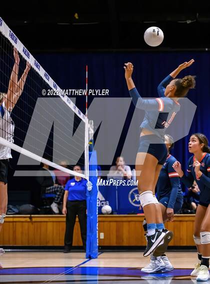 Thumbnail 3 in Freedom Christian Academy vs Fayetteville Christian (NCISAA 2A - Fourth Round) photogallery.