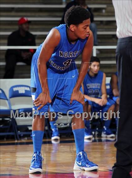 Thumbnail 1 in Fort Bend Marshall vs. North Crowley (McDonald's Texas Invitational) photogallery.