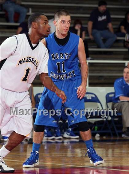 Thumbnail 3 in Fort Bend Marshall vs. North Crowley (McDonald's Texas Invitational) photogallery.